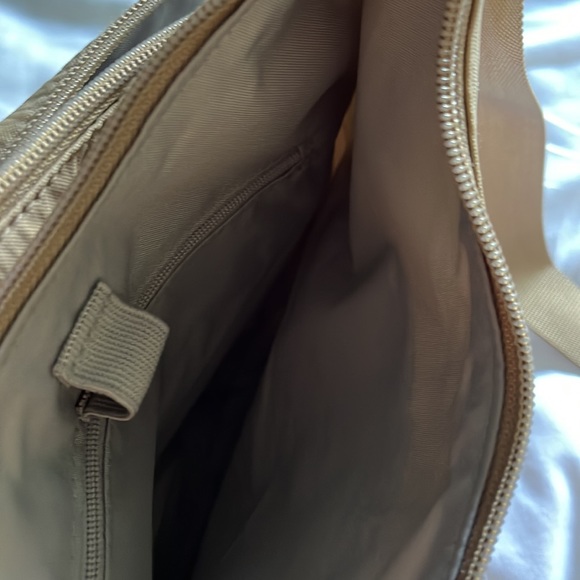 Baggalini cross body - Picture 5 of 5